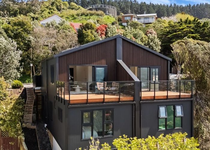  at 27 Westhaven Drive, Tawa, Wellington