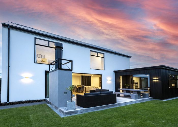  at 42 Grayshott Avenue, Casebrook, Christchurch