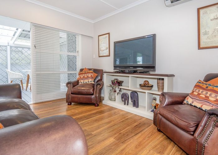  at 108 Conway Street, Mayfair, Hastings