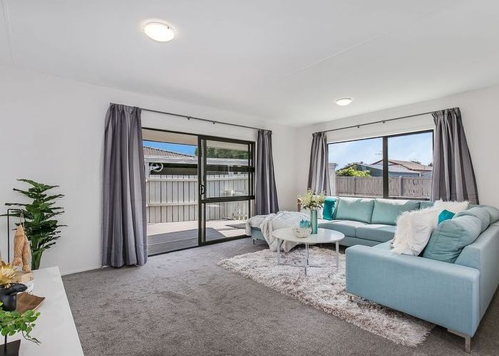  at 1/12 Melleray Place, Randwick Park, Auckland