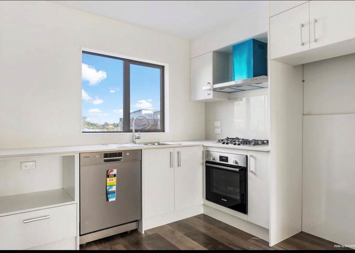  at 158 Battalion Drive, Papakura, Papakura