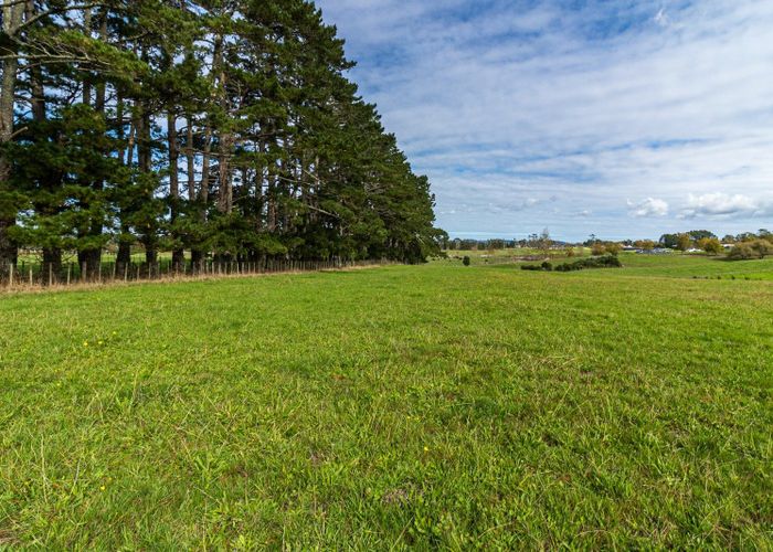  at 389 Taupaki Road, Kumeu, Rodney, Auckland