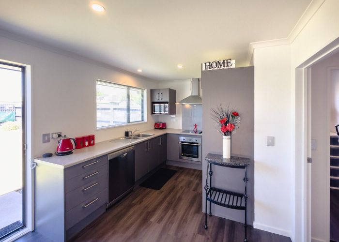  at 39 Vivian Street, Burwood, Christchurch