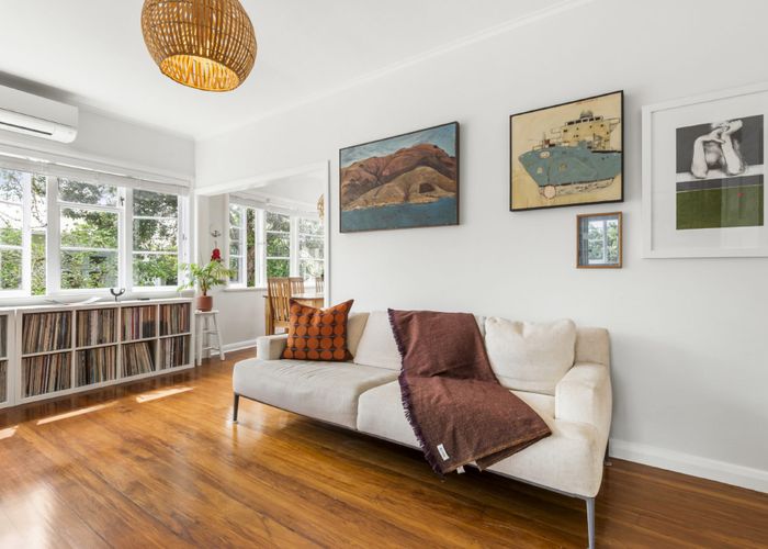  at 18 Cautley Street, Devonport, North Shore City, Auckland