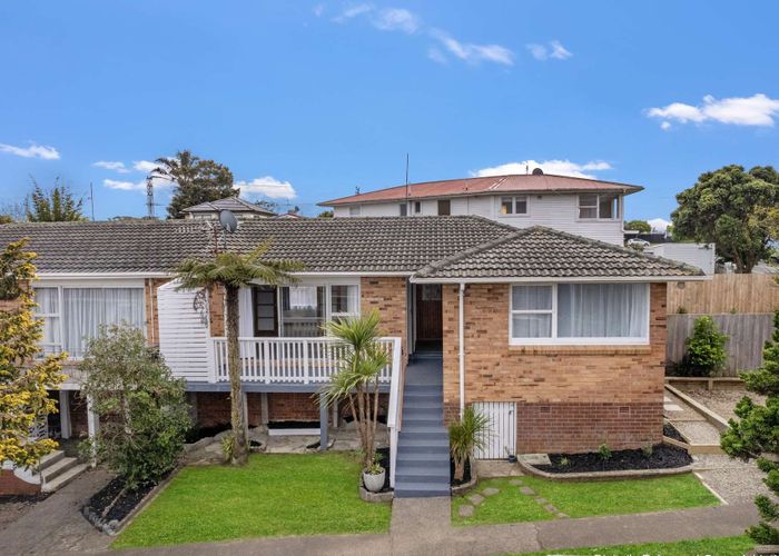  at 1/5 Addison Drive, Glendene, Waitakere City, Auckland