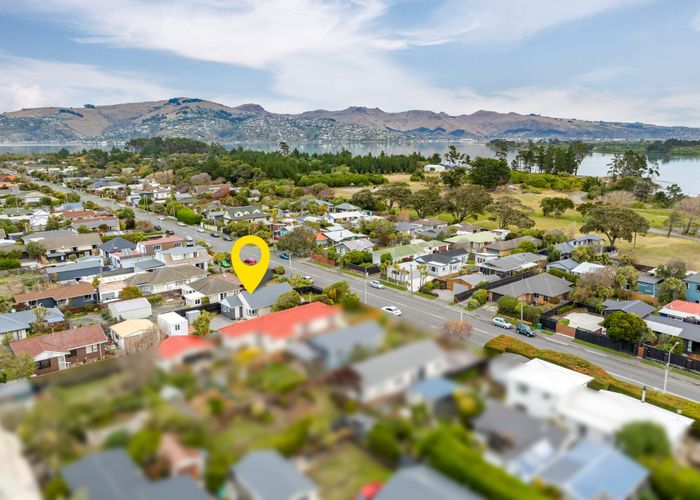  at 1/203 Estuary Road, South New Brighton, Christchurch