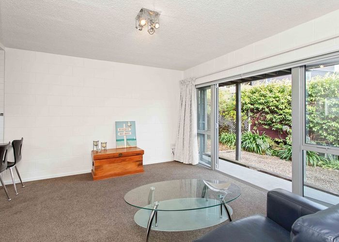  at 1/15 Marriner Street, Sumner, Christchurch