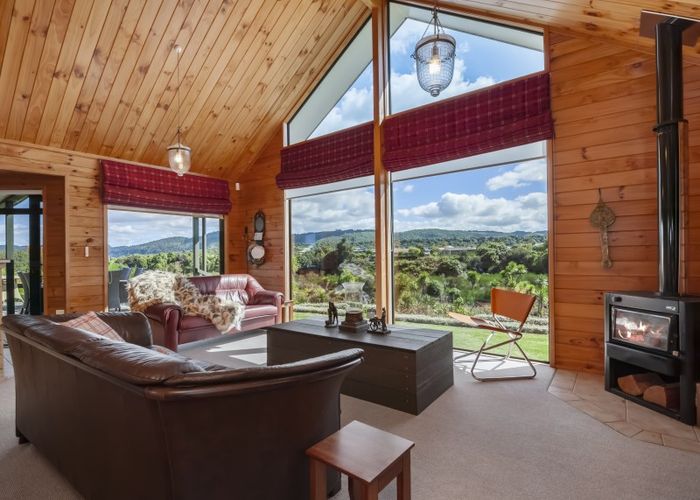 at 24 Lakemere Way, Taupo