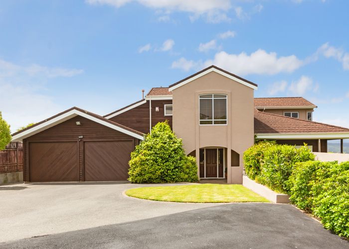  at 15 George Gee Drive, Korokoro, Lower Hutt