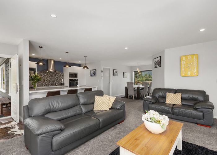  at 5 Kinloch Road, Taupo