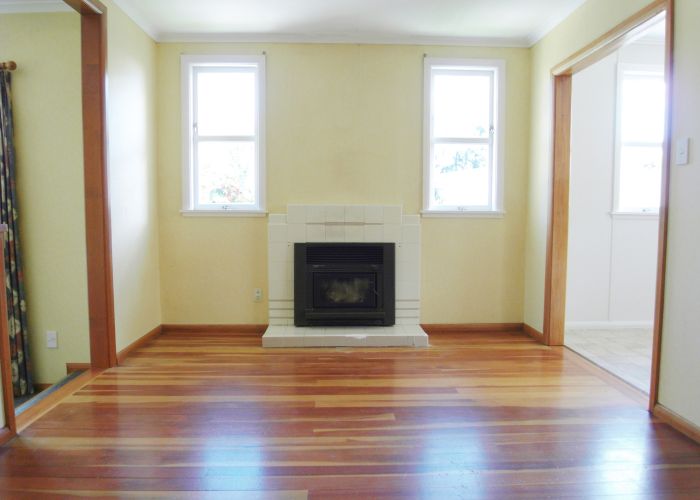  at 11 Pollen Crescent, Melville, Hamilton