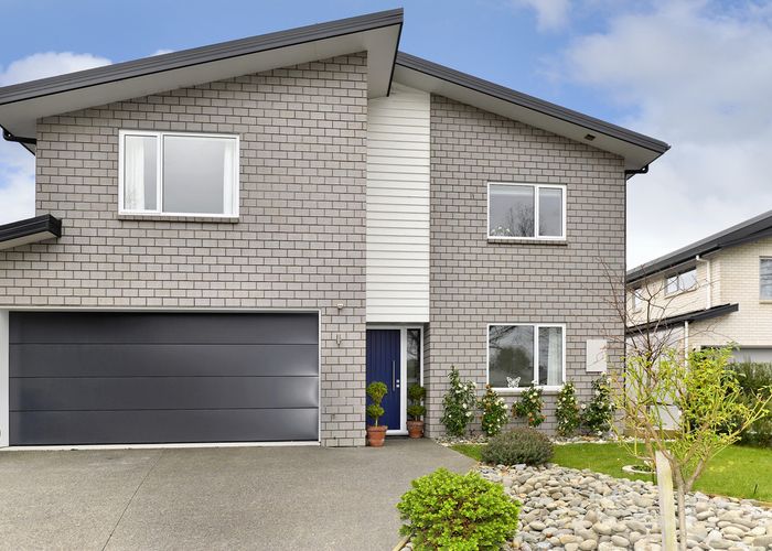  at 295 Eastern Terrace, Sydenham, Christchurch