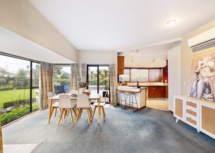  at 40 Browns Road, St. Albans, Christchurch City, Canterbury