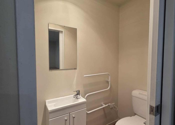  at 2A/100A Rattray Street, Riccarton, Christchurch City, Canterbury