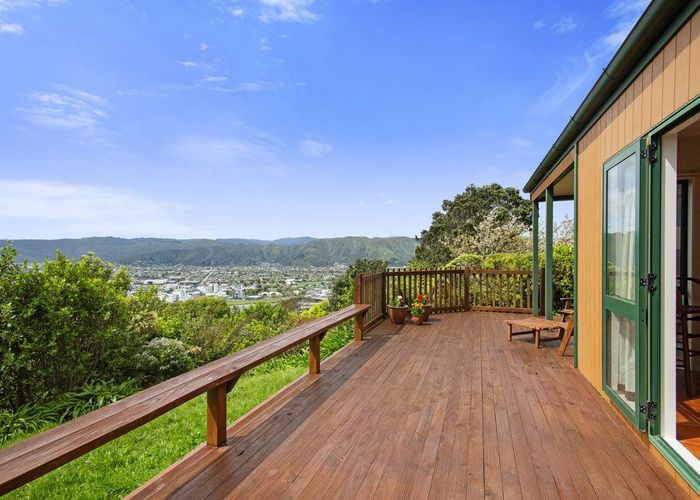  at 83 Miromiro Road, Normandale, Lower Hutt, Wellington