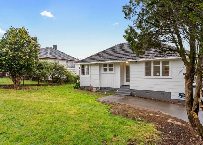  at 34 Roseman Avenue, Mount Roskill, Auckland City, Auckland