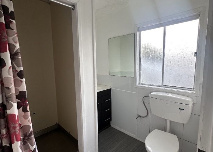  at 4/3 Luke Street, Otahuhu, Auckland City, Auckland