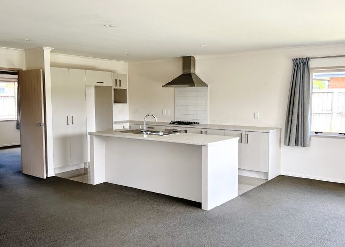  at 2 Derwent Place, Flagstaff, Hamilton, Waikato