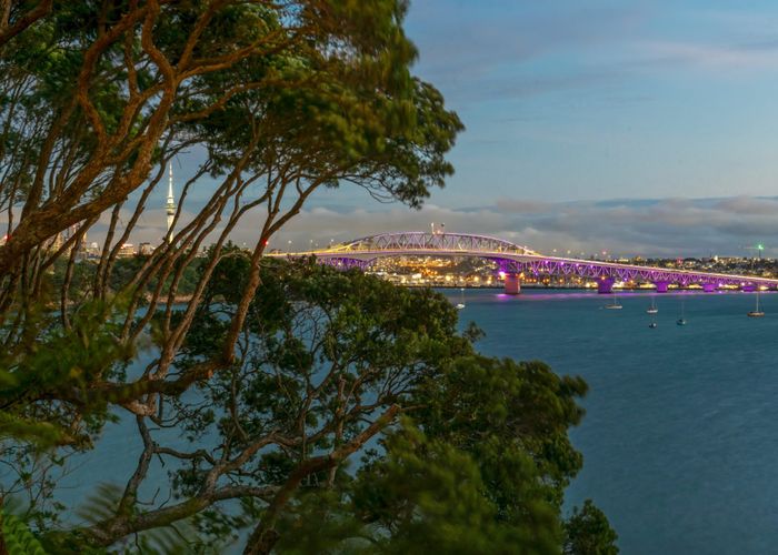  at 5/30 Clarence Road, Northcote Point, Auckland
