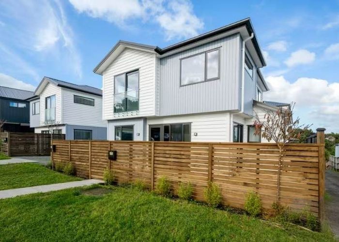  at 41A West Harbour Drive, West Harbour, Waitakere City, Auckland