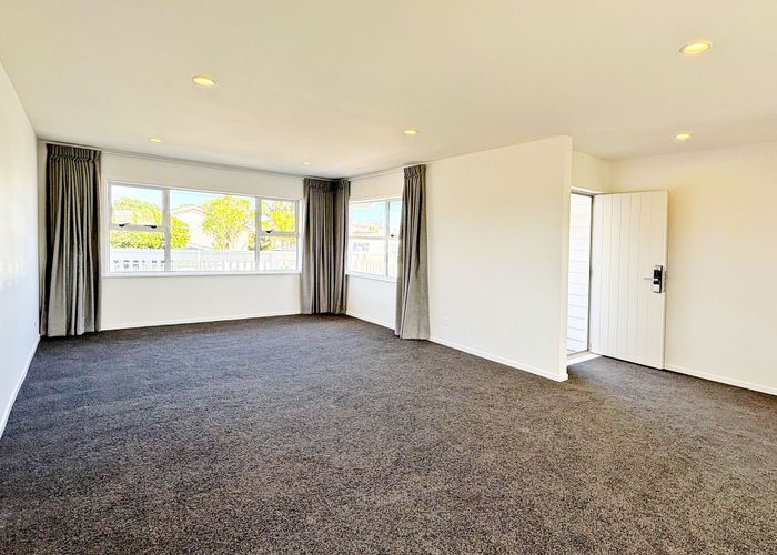  at 33 Harwood Road, Mount Wellington, Auckland City, Auckland