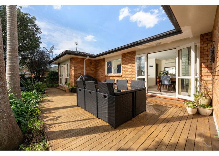  at 36 Kohanga Road, Mangere Bridge, Auckland