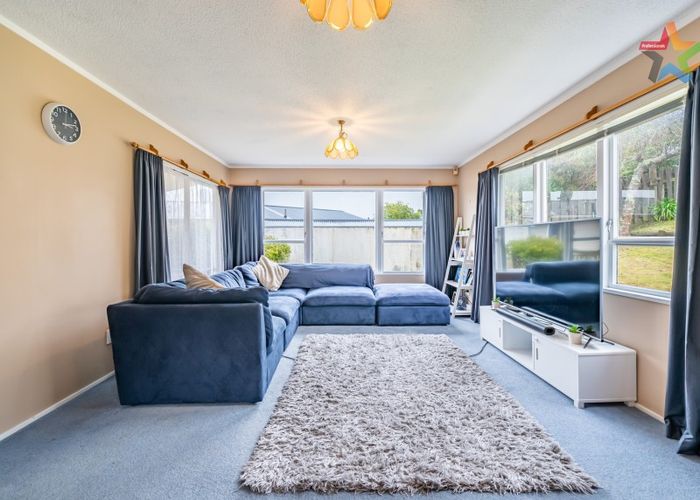  at 28 Mossburn Grove, Kelson, Lower Hutt