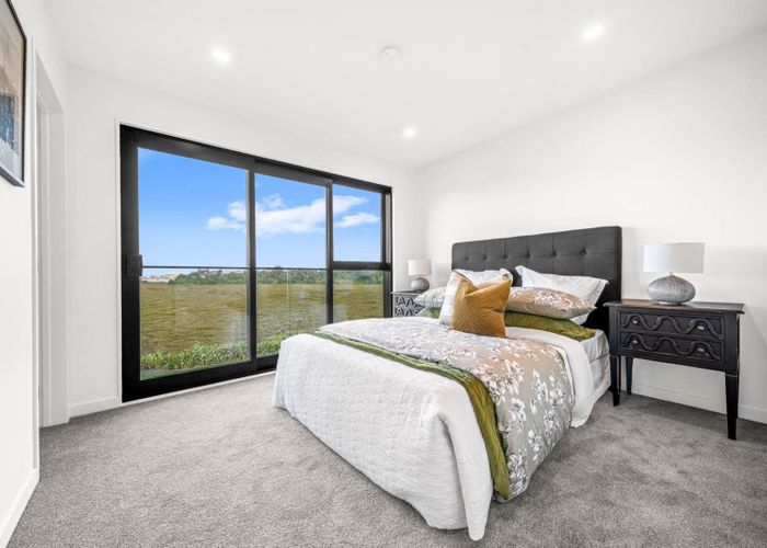  at 33B St Peters Street, Northcote, North Shore City, Auckland