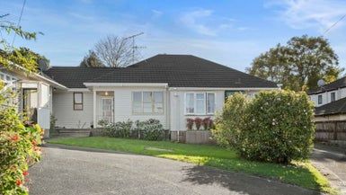  at 4/28 Cadman Avenue, Greenlane, Auckland