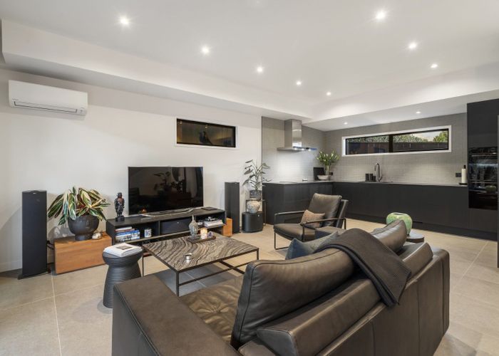  at 18B Apirana Avenue, Glen Innes, Auckland