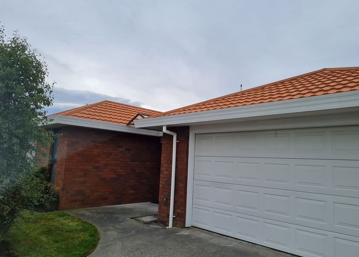  at 2/1 Apollo Place, Papanui, Christchurch City, Canterbury