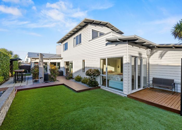  at 12 Sandalwood Place, Waimairi Beach, Christchurch City, Canterbury