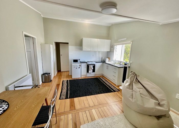  at 2/16 Kawerau Avenue, Devonport, North Shore City, Auckland