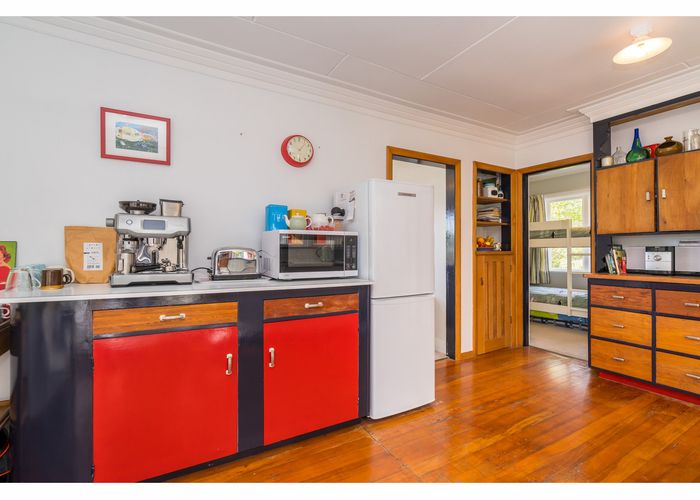  at 17 Mihiwaka Road, Long Beach, Port Chalmers