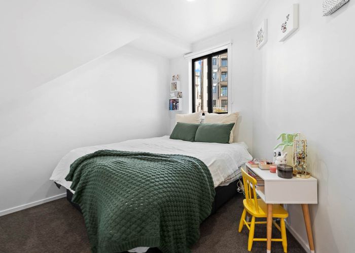  at 13/22 Normanby Road, Mount Eden, Auckland City, Auckland