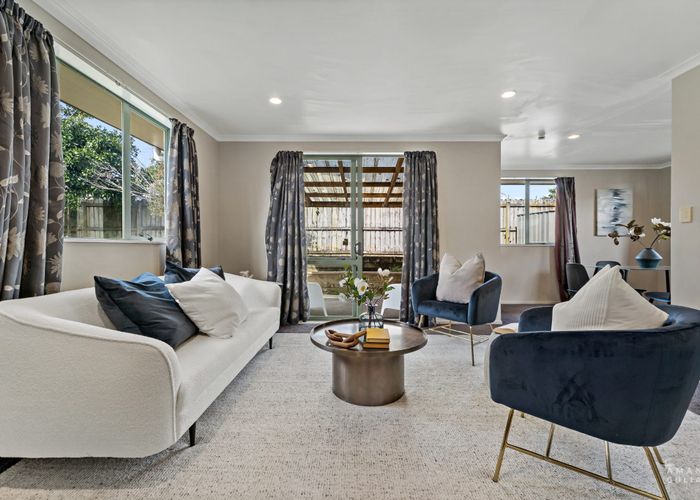  at 6 Serenity Place, Otara, Manukau City, Auckland