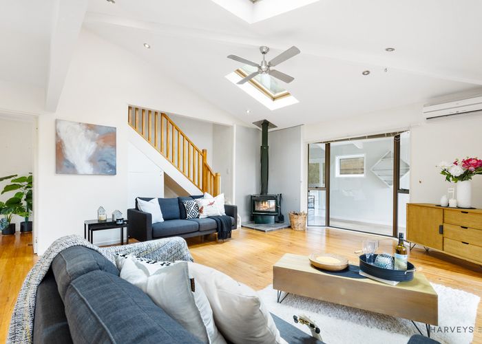  at 704 South Titirangi Road, Titirangi, Auckland
