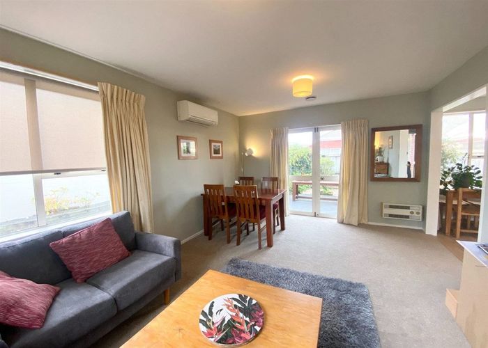  at 2/126 Opawa Road, Waltham, Christchurch City, Canterbury