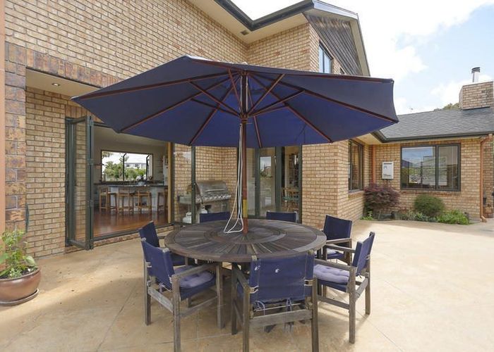  at 21 Waimanu Bay Drive, Te Atatu Peninsula, Waitakere City, Auckland
