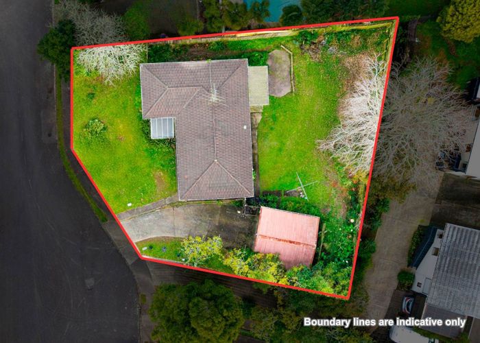  at 8 Newstead Avenue, Browns Bay, North Shore City, Auckland