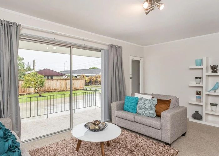  at 1/36A Lincoln Road, Henderson, Waitakere City, Auckland