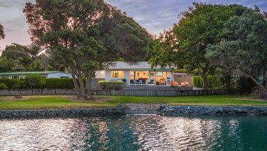 at 30 Harbour View Road, Point Chevalier, Auckland