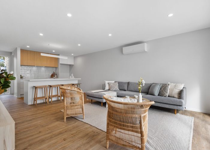  at 8/24 Dampier Street, Woolston, Christchurch City, Canterbury