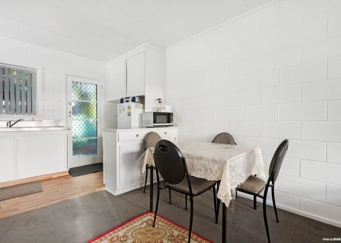  at 20/124 Kolmar Road, Papatoetoe, Auckland