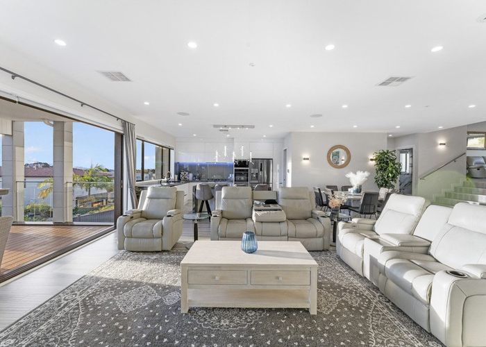  at 13 Michael Richard Place, East Tamaki Heights, Manukau City, Auckland
