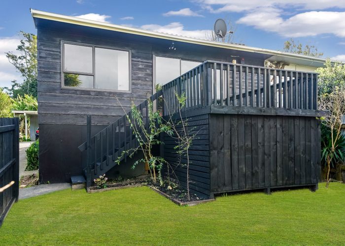  at 4/60 Moncrieff Avenue, Clendon Park, Manukau City, Auckland