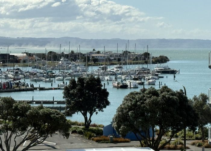  at 502C/14 West Quay, Ahuriri, Napier, Hawke's Bay