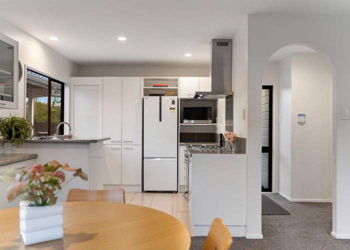  at 3/187 Richardson Road, Mount Roskill, Auckland
