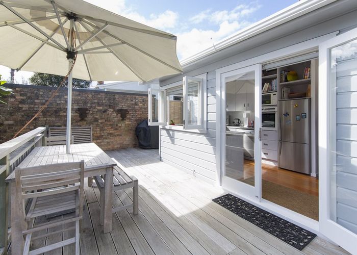  at 28 Edenvale Crescent, Mount Eden, Auckland