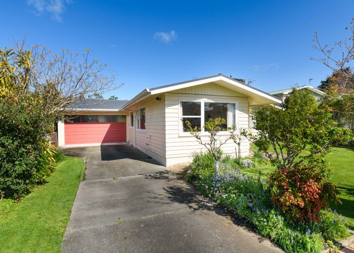  at 7 Tabak Crescent, Takaro, Palmerston North